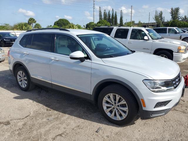 3VV2B7AX8JM044190 Volkswagen Tiguan Se 2018