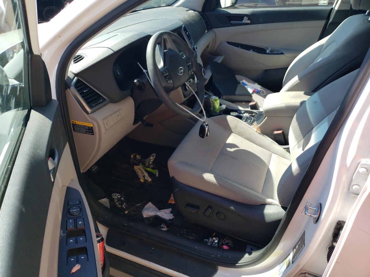 KM8J33A40JU613093 2018 Hyundai Tucson Sel