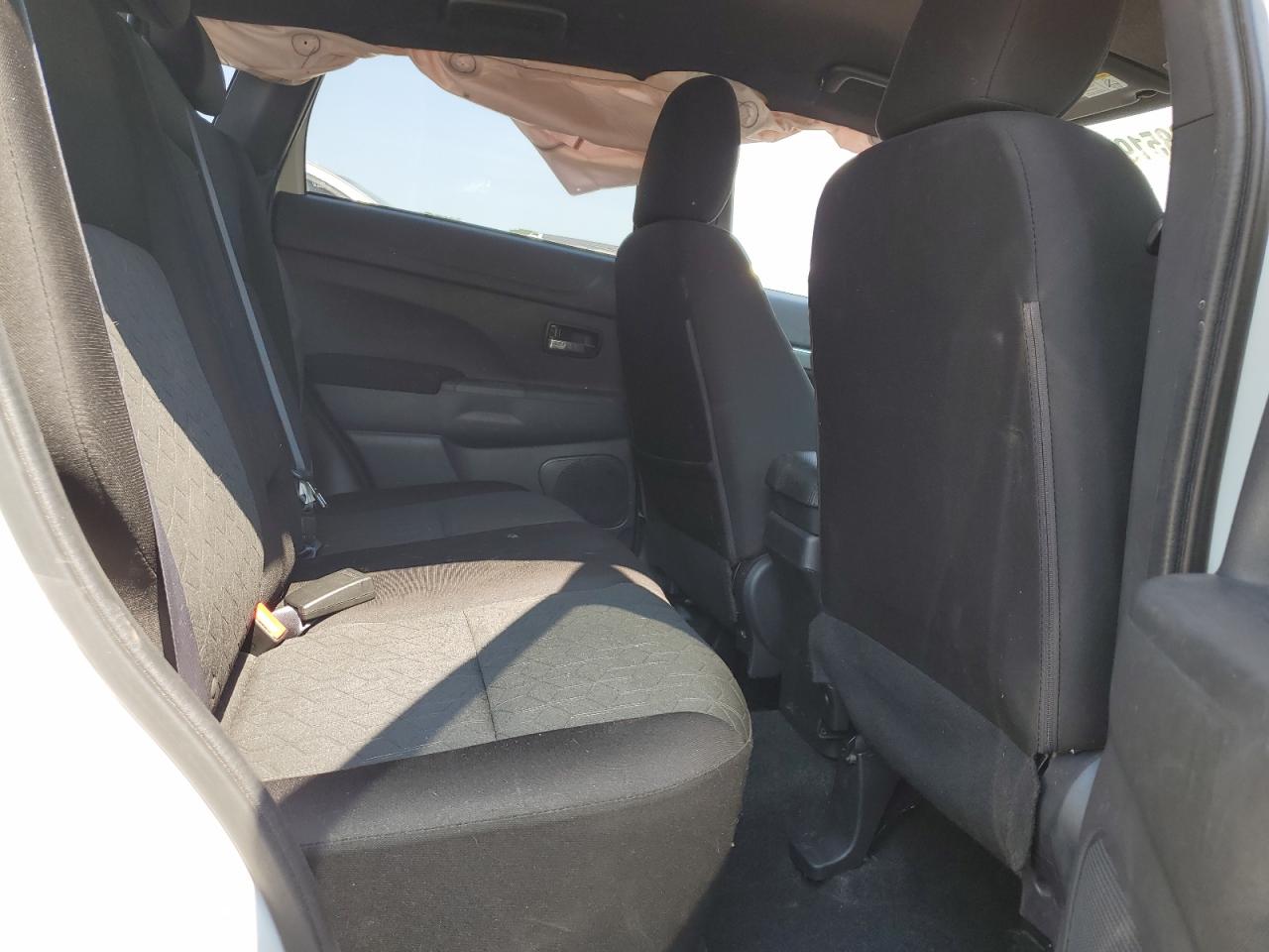 JA4AR3AU2LU019850 2020 Mitsubishi Outlander Sport Es