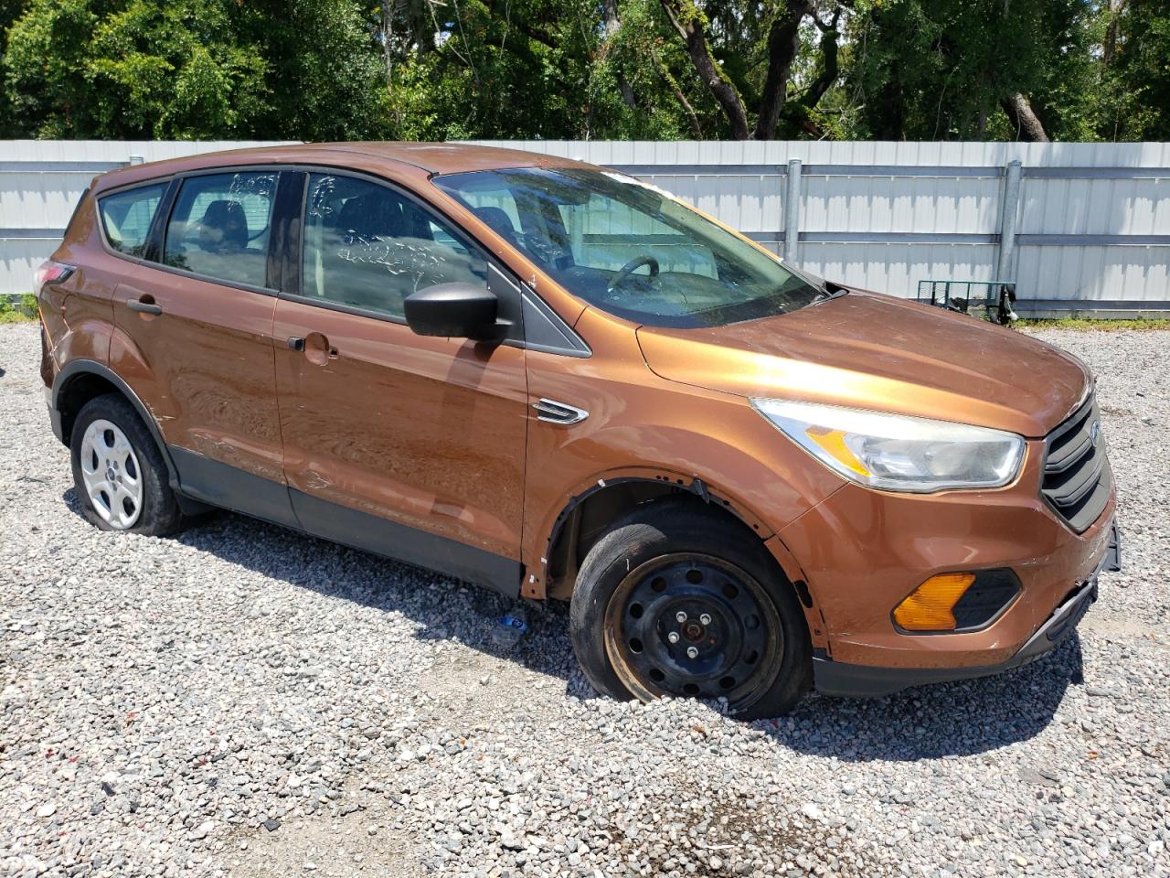 2017 Ford Escape S vin: 1FMCU0F7XHUA20147