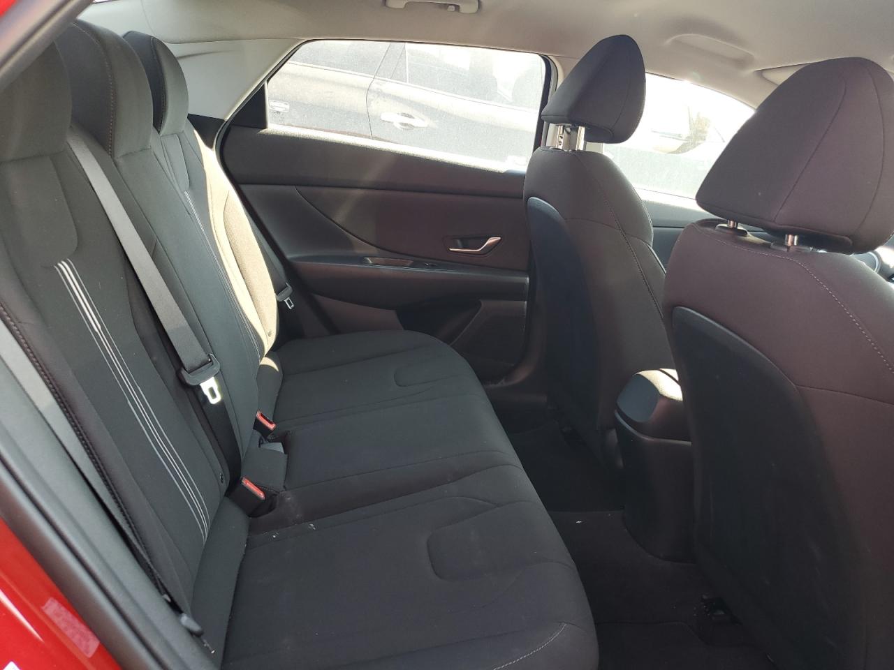 KMHLM4AG6NU348059 2022 Hyundai Elantra Sel