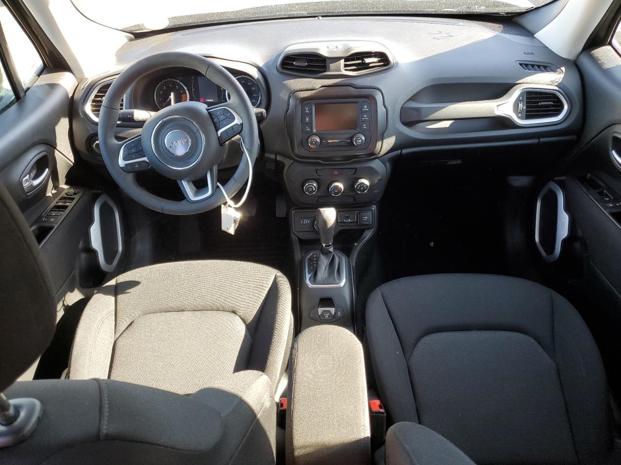 ZACNJBAB0LPL08862 2020 Jeep Renegade Sport