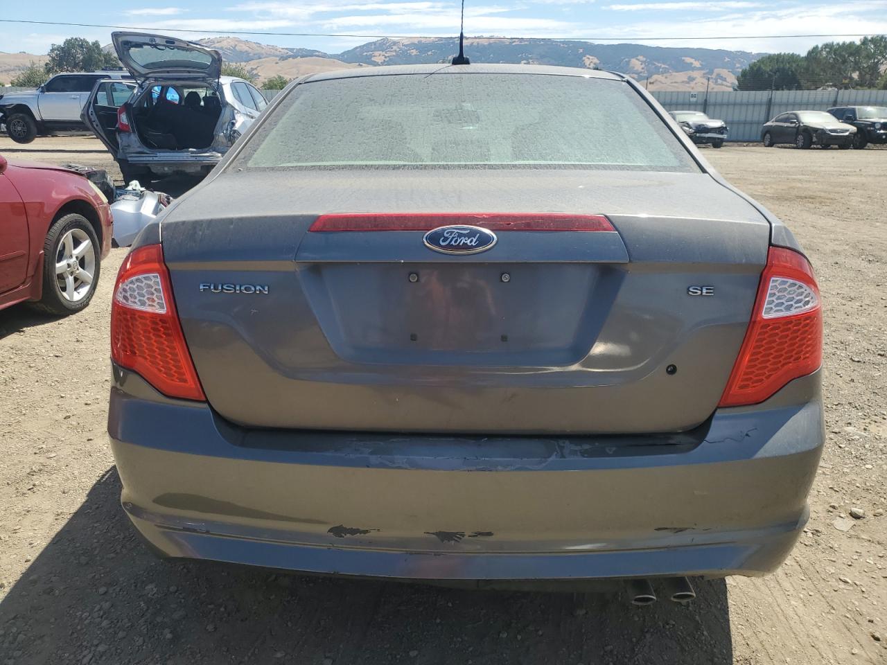3FAHP0HA2BR329691 2011 Ford Fusion Se