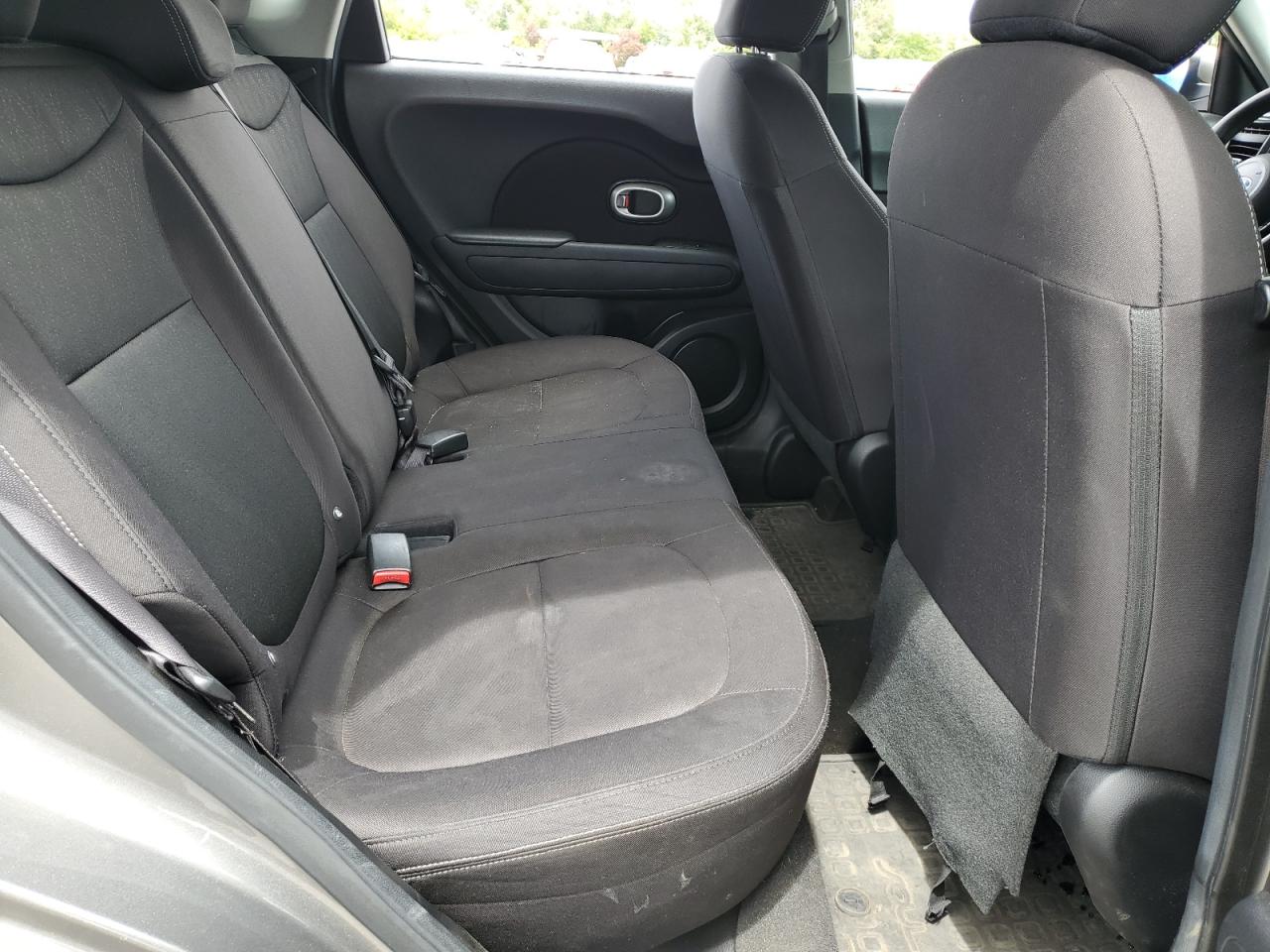 KNDJN2A23G7273761 2016 Kia Soul