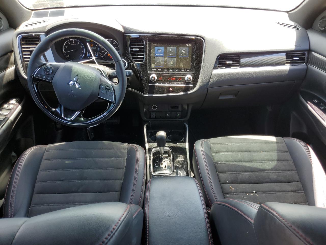 JA4AZ3A30LZ039265 2020 Mitsubishi Outlander Se