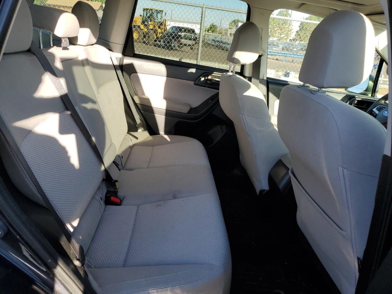 JF2SJAEC6HH476671 2017 Subaru Forester 2.5I Premium