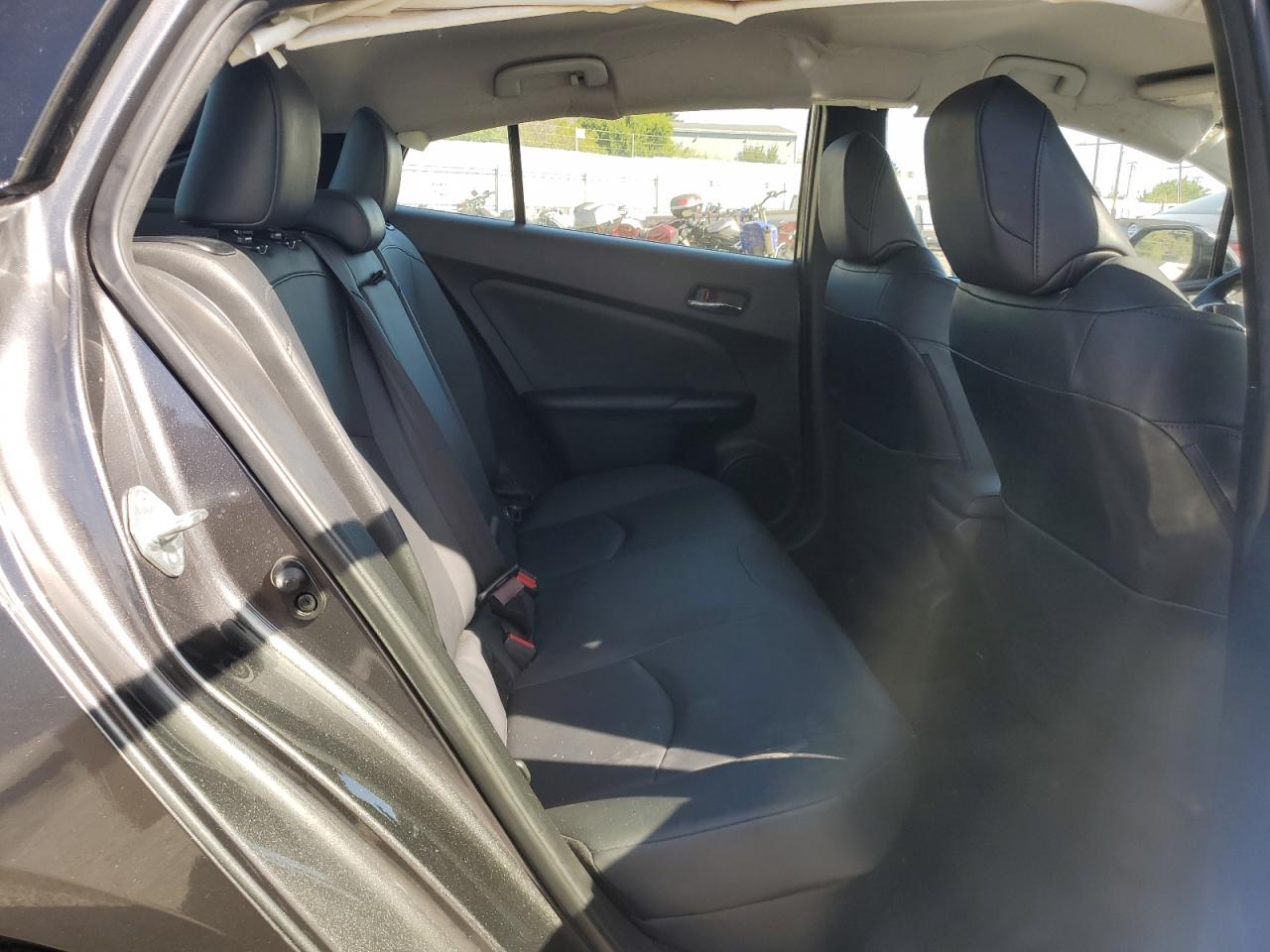 JTDKARFU0G3022559 2016 Toyota Prius