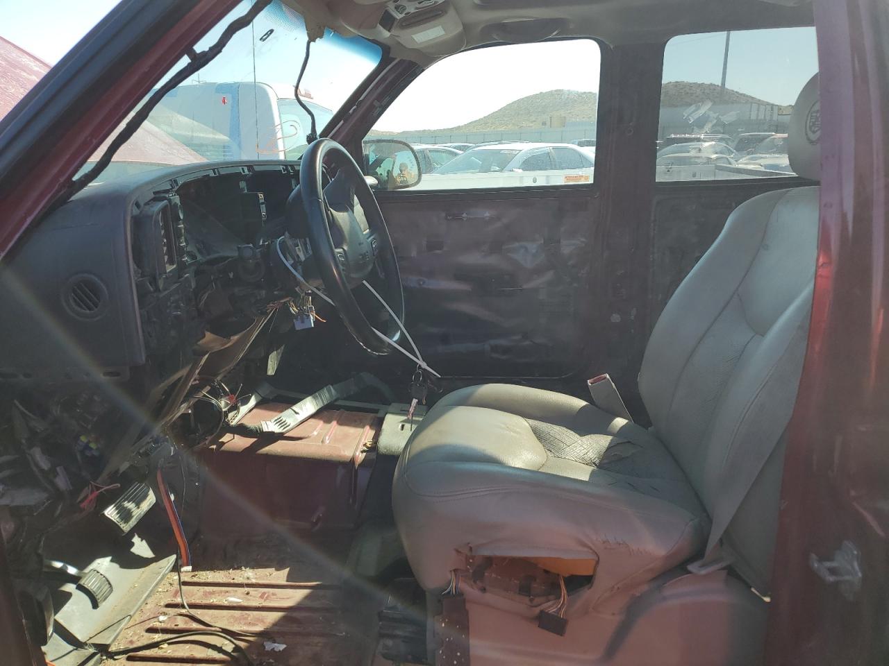 2GTEK13T751292964 2005 GMC New Sierra K1500