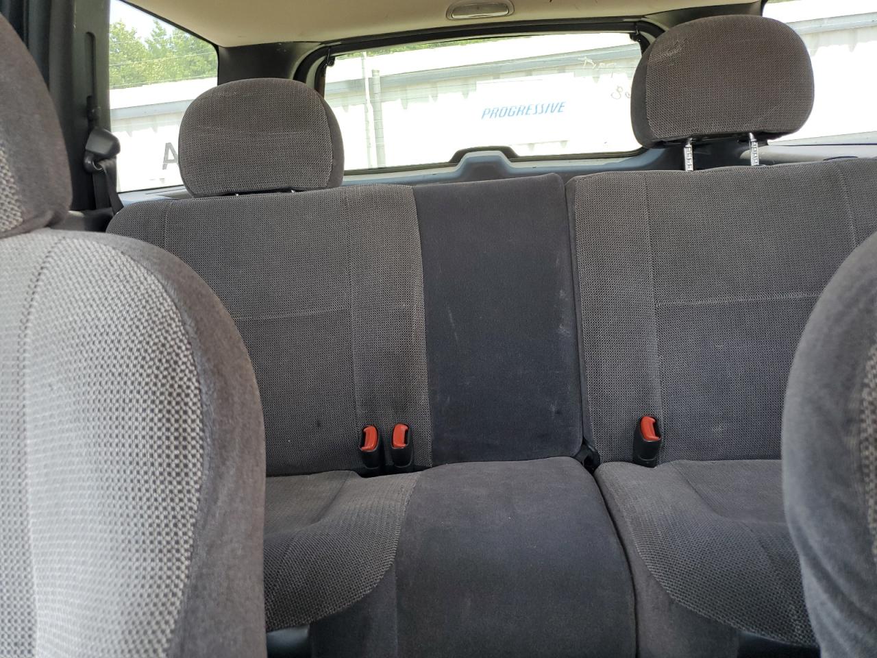 1J4G248S9YC222238 2000 Jeep Grand Cherokee Laredo