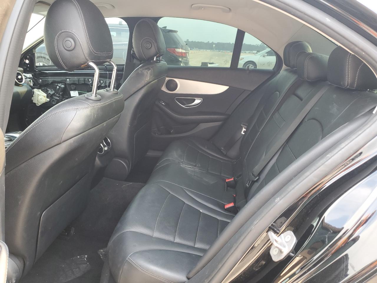 55SWF4JB3GU172212 2016 Mercedes-Benz C 300