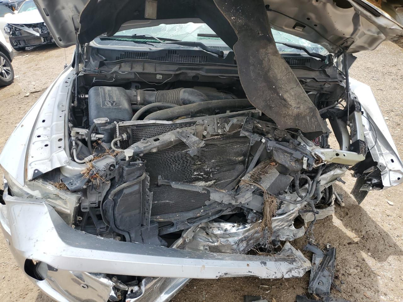 1C6RR6LTXFS692231 2015 Ram 1500 Slt