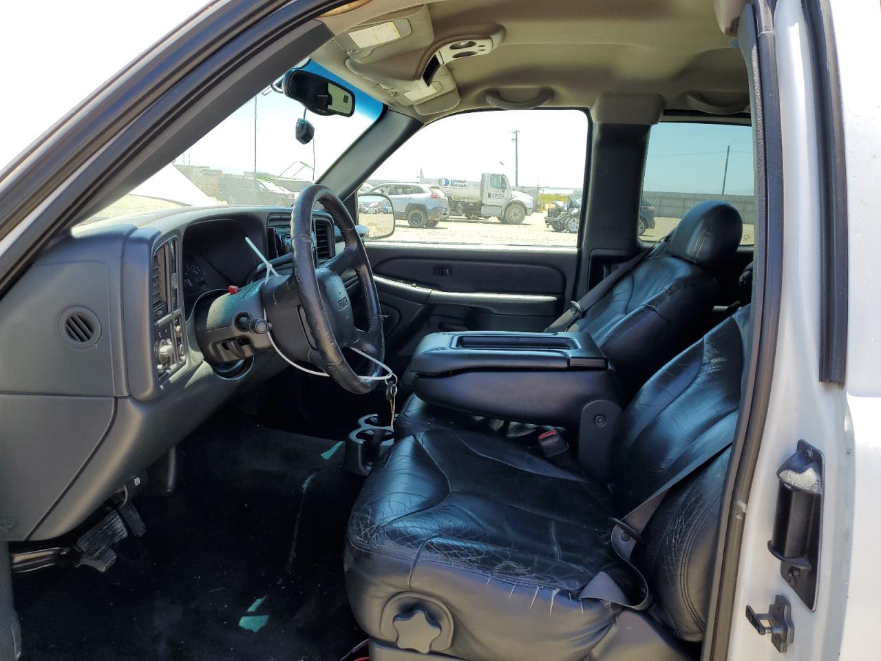 2GTEC19T811185100 2001 GMC New Sierra C1500