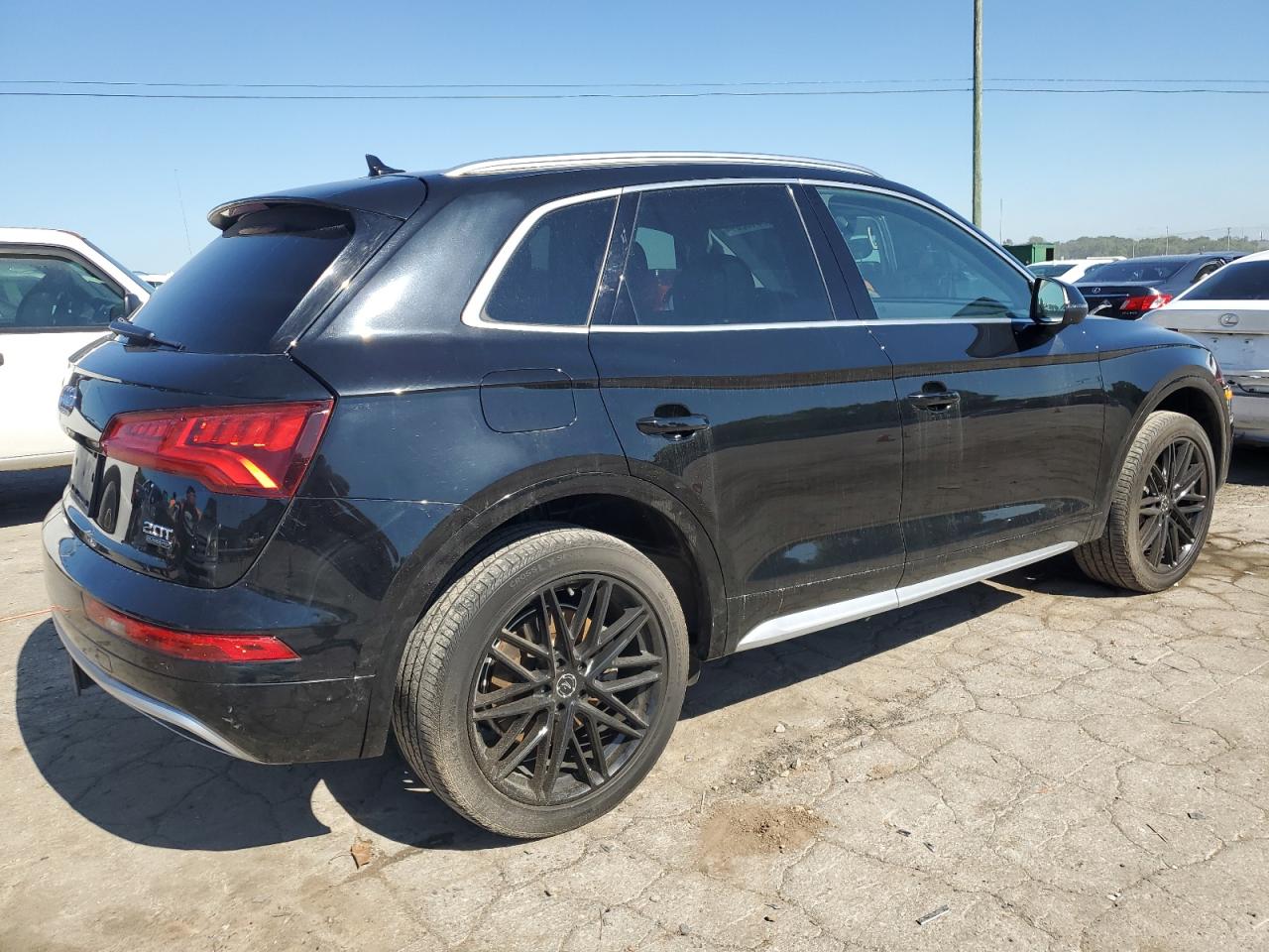 WA1CNAFY3J2035133 2018 Audi Q5 Prestige