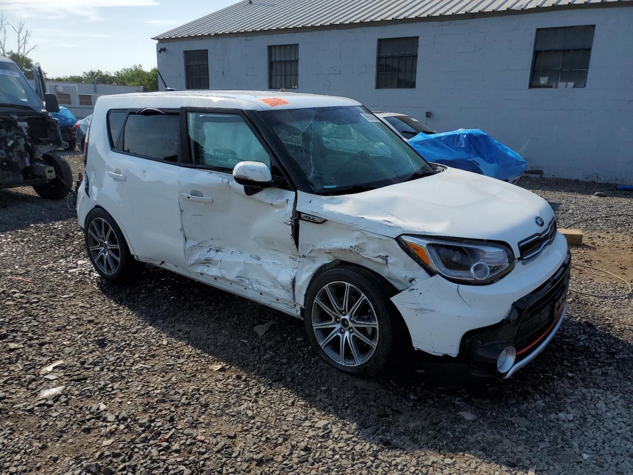 2018 Kia Soul ! vin: KNDJX3AA4J7576241