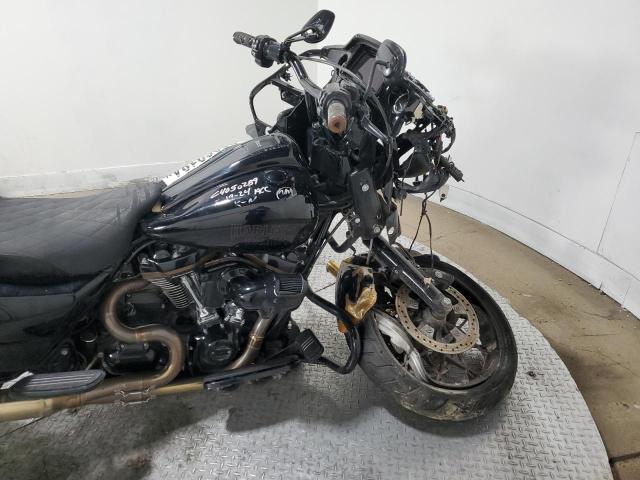 2022 HARLEY-DAVIDSON FLTRXST 1HD1ACL1XNB652397