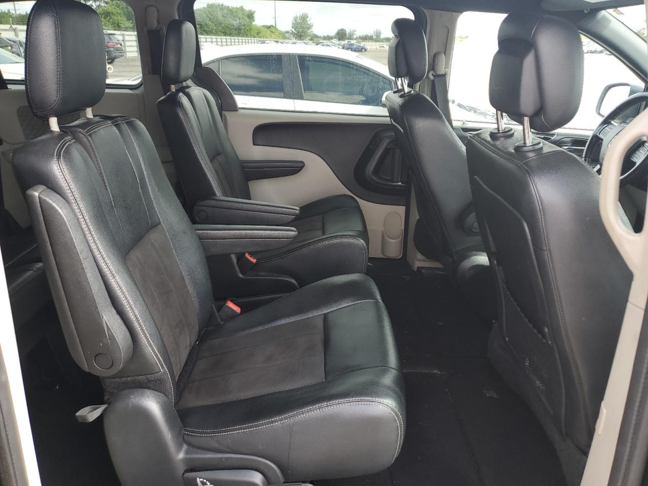 2C4RDGCG5LR152878 2020 Dodge Grand Caravan Sxt