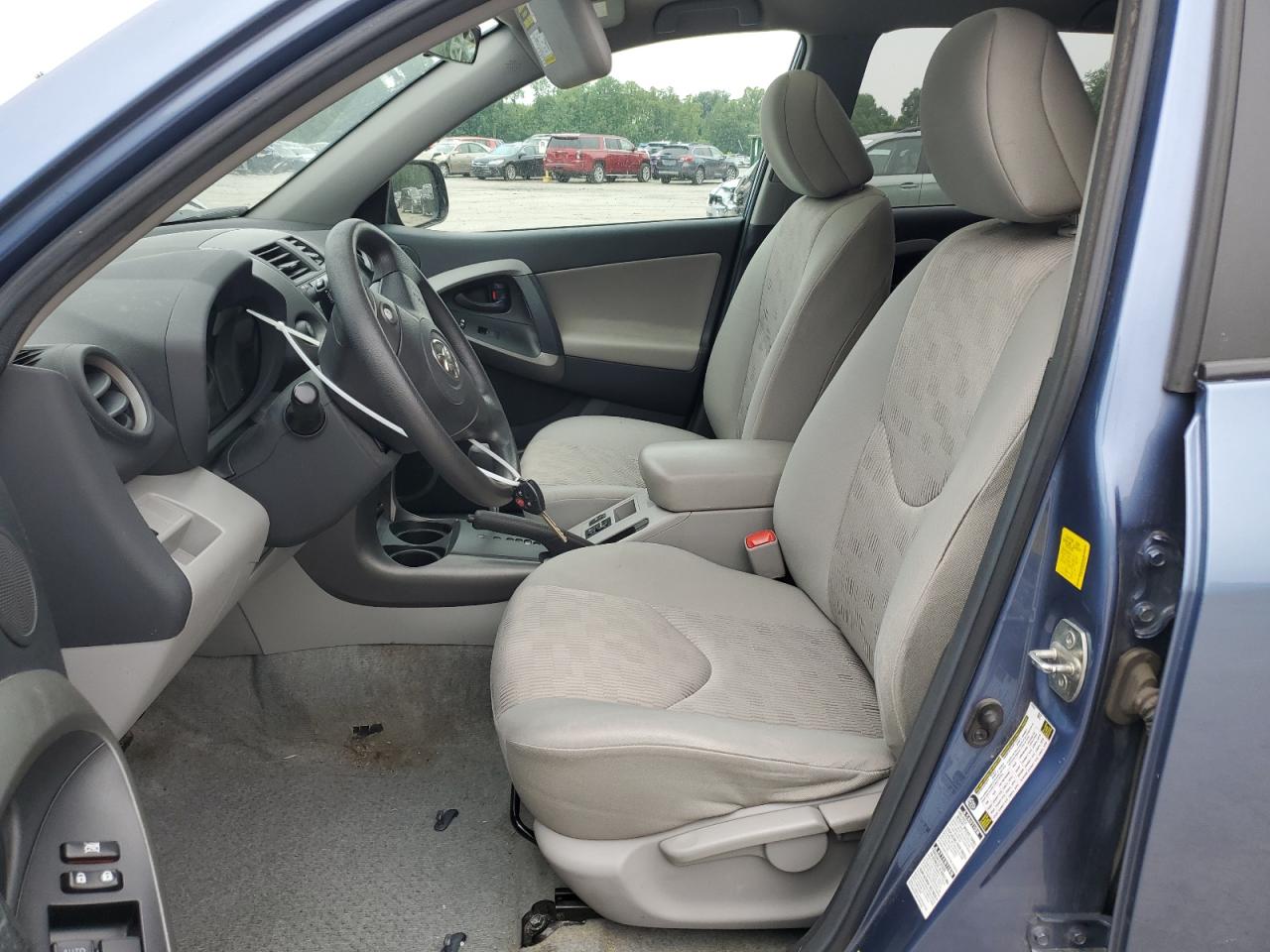 2T3BF4DV8AW073957 2010 Toyota Rav4