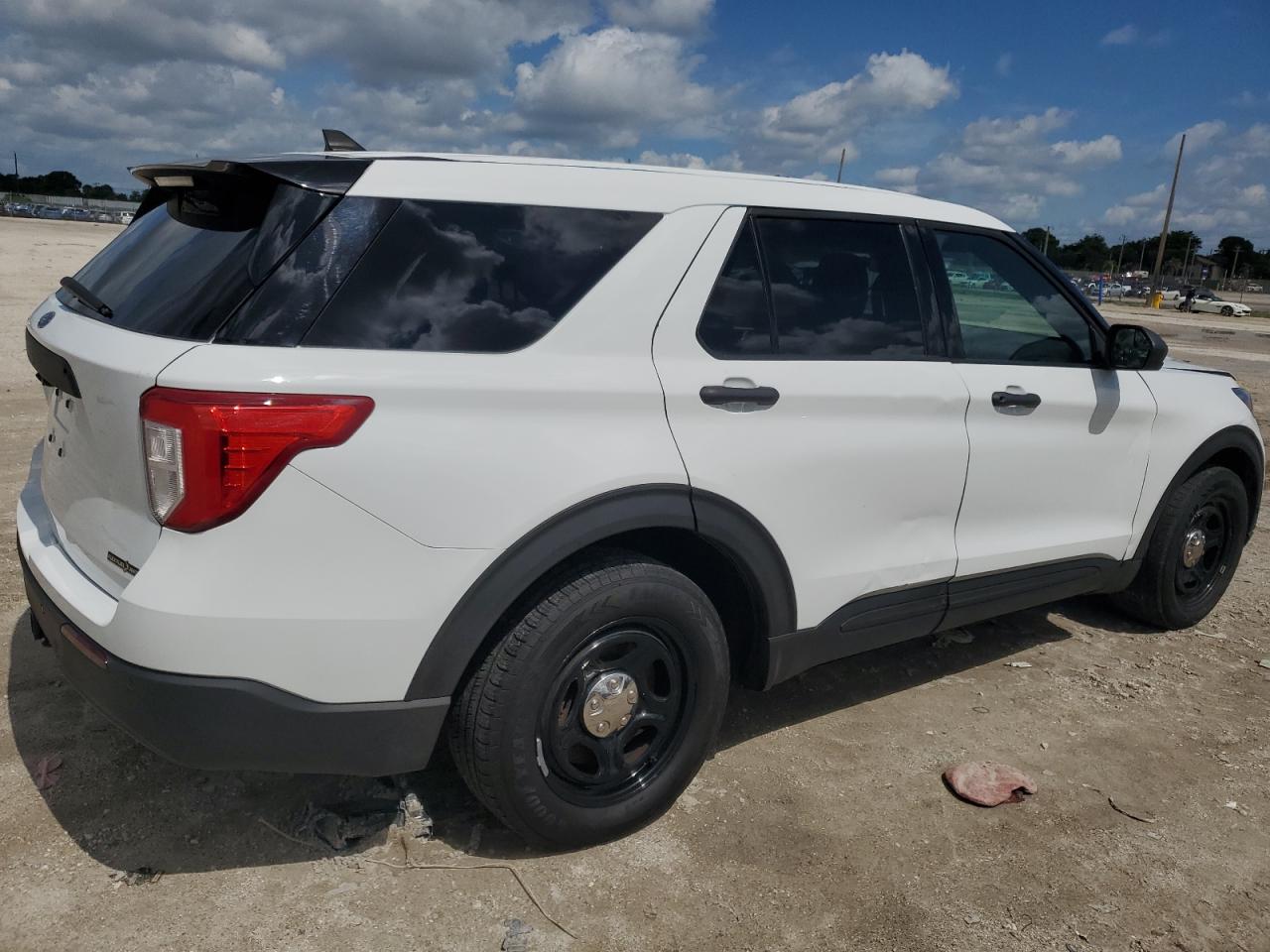 2021 Ford Explorer Police Interceptor vin: 1FM5K8AB8MGA42729