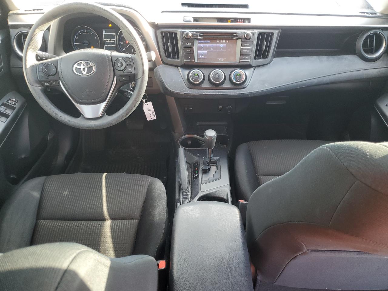 JTMZFREV3HD104498 2017 Toyota Rav4 Le