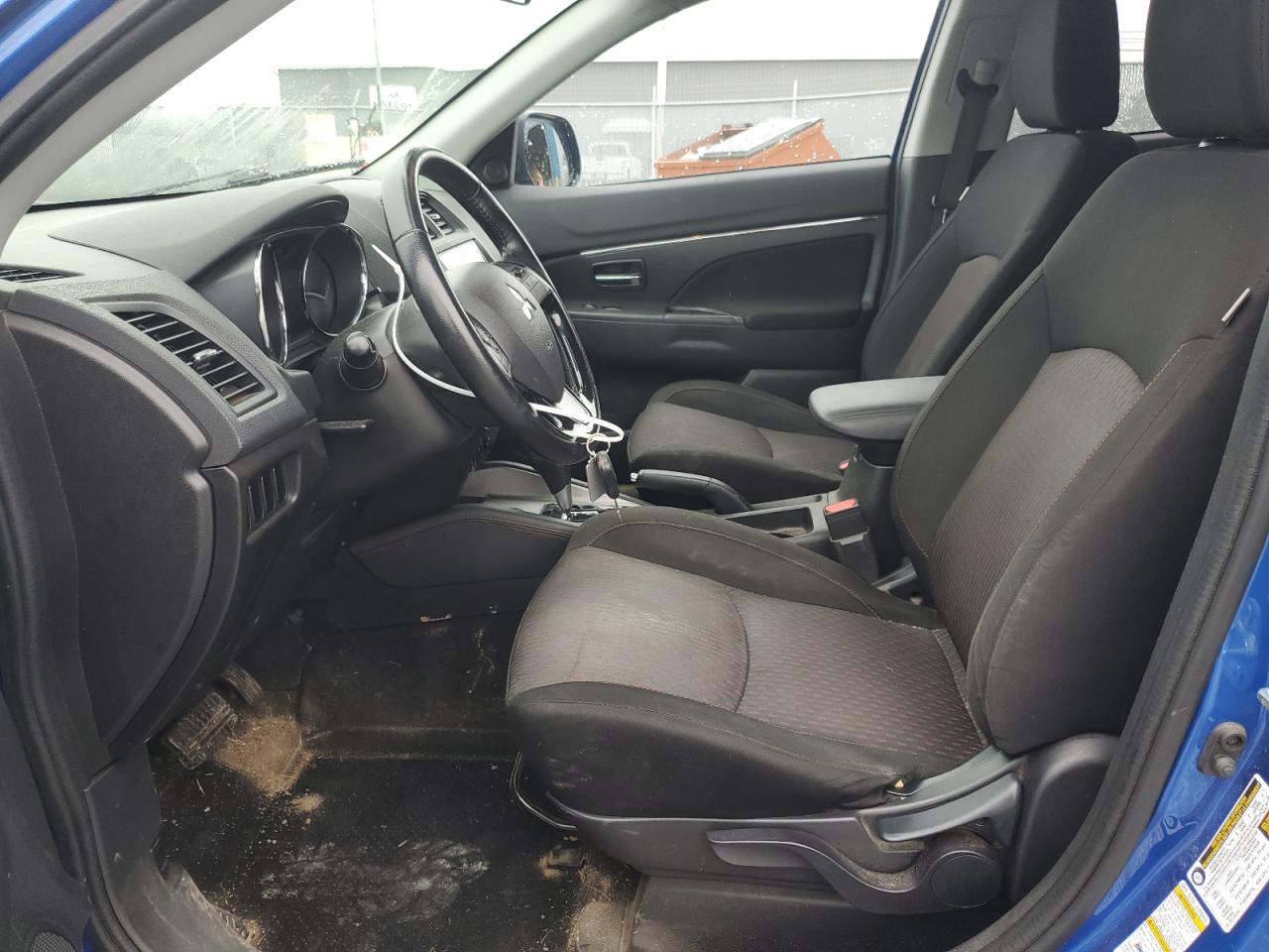 JA4AJ3AU8JZ602074 2018 Mitsubishi Rvr Se