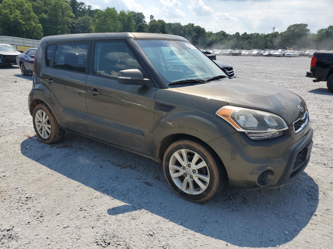 KNDJT2A68C7358761 2012 Kia Soul +