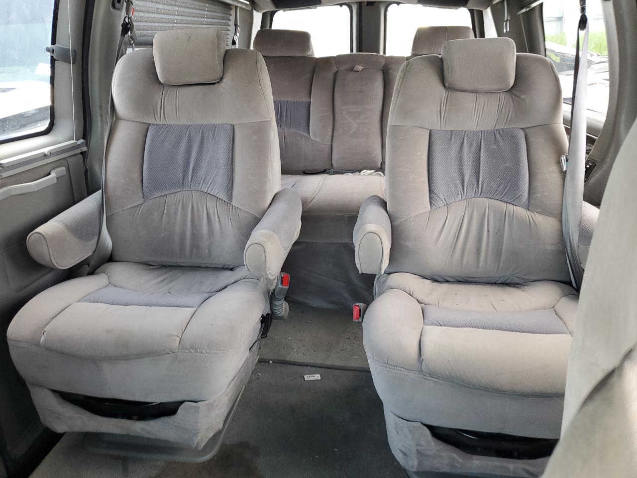 1GBFG15TX31234387 2003 Chevrolet Express G1500