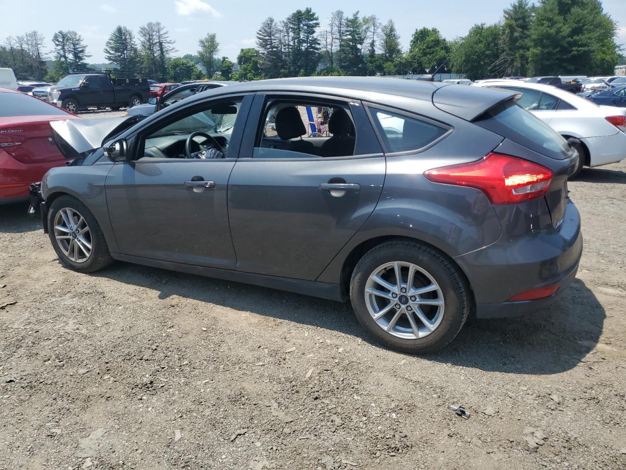 1FADP3K20HL262615 2017 Ford Focus Se