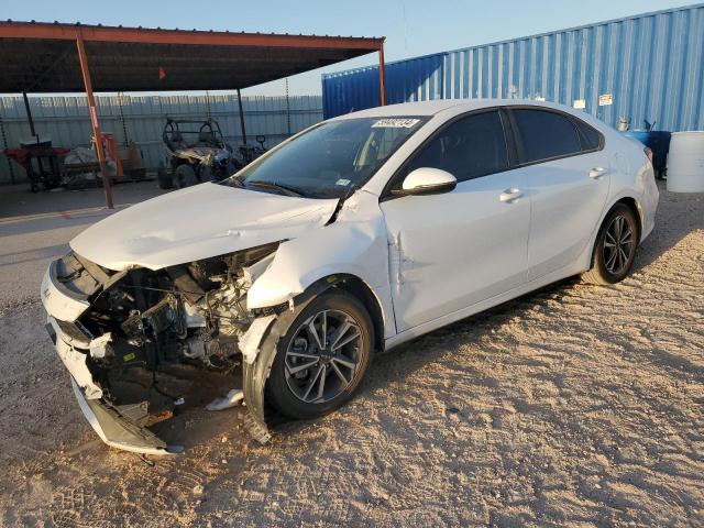 3KPF24AD9PE669253 Kia Forte LX