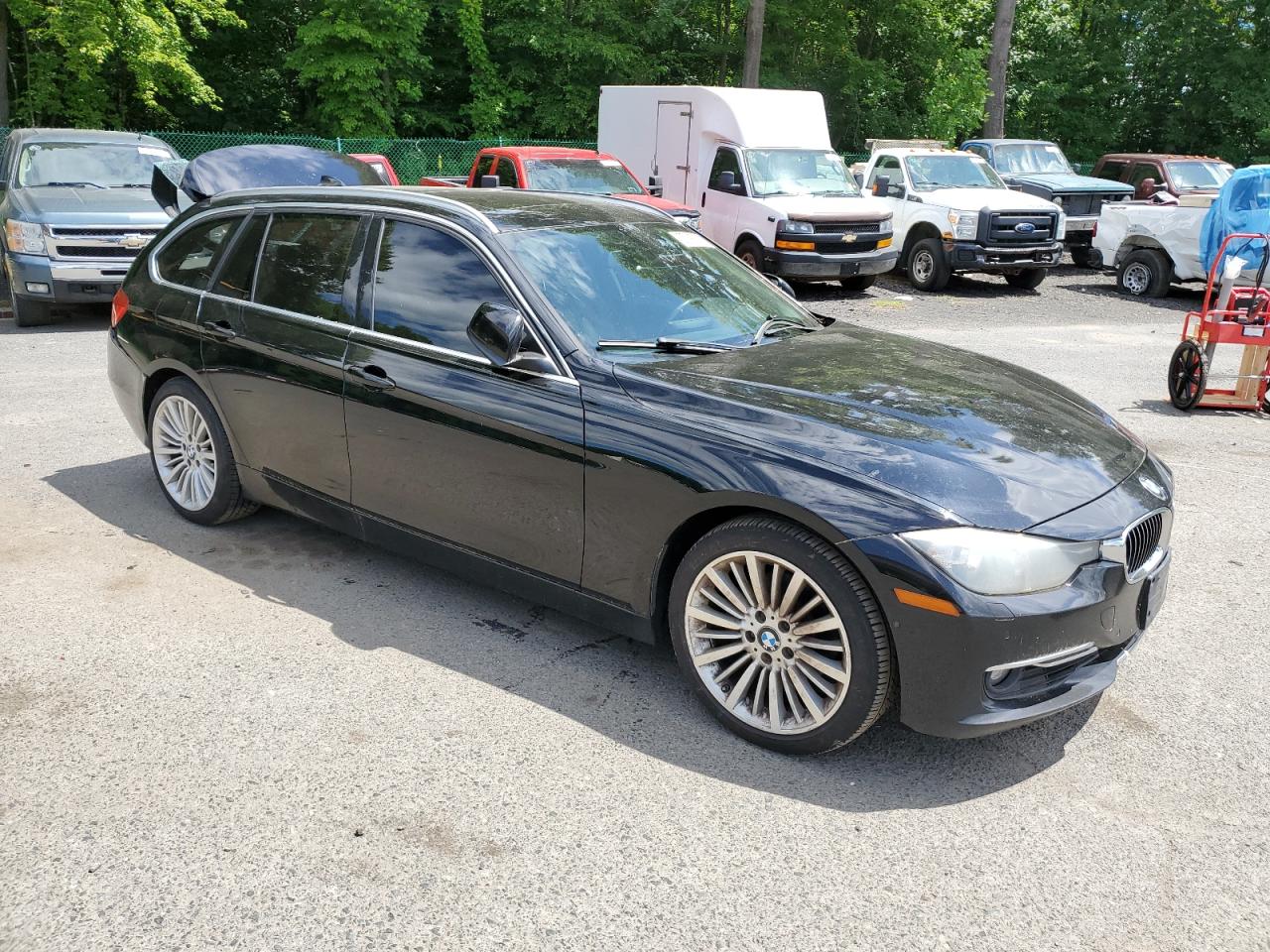 2014 BMW 328 Xi vin: WBA3G7C52EKN36143