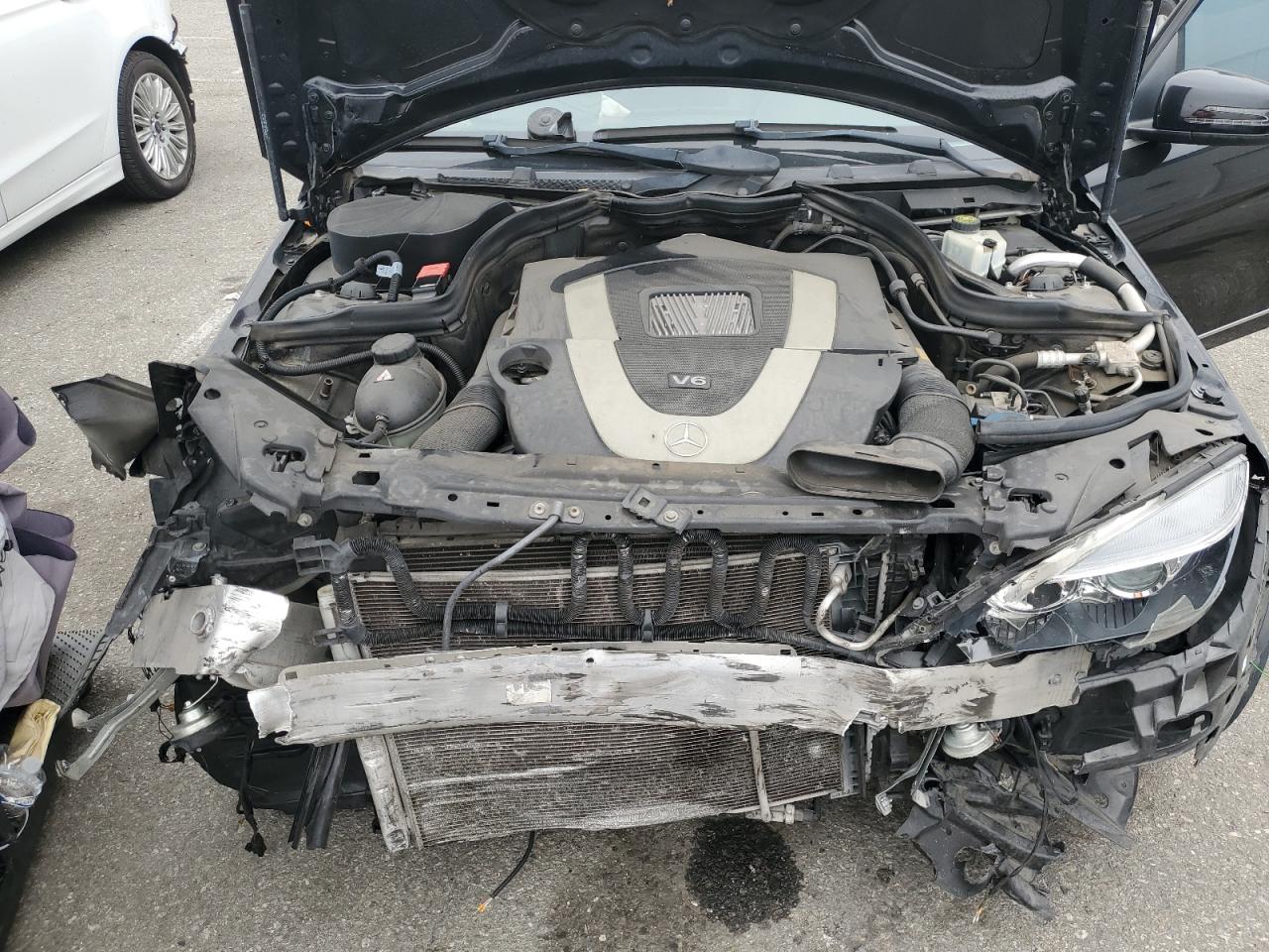 WDDGF5EB8BA517893 2011 Mercedes-Benz C 300