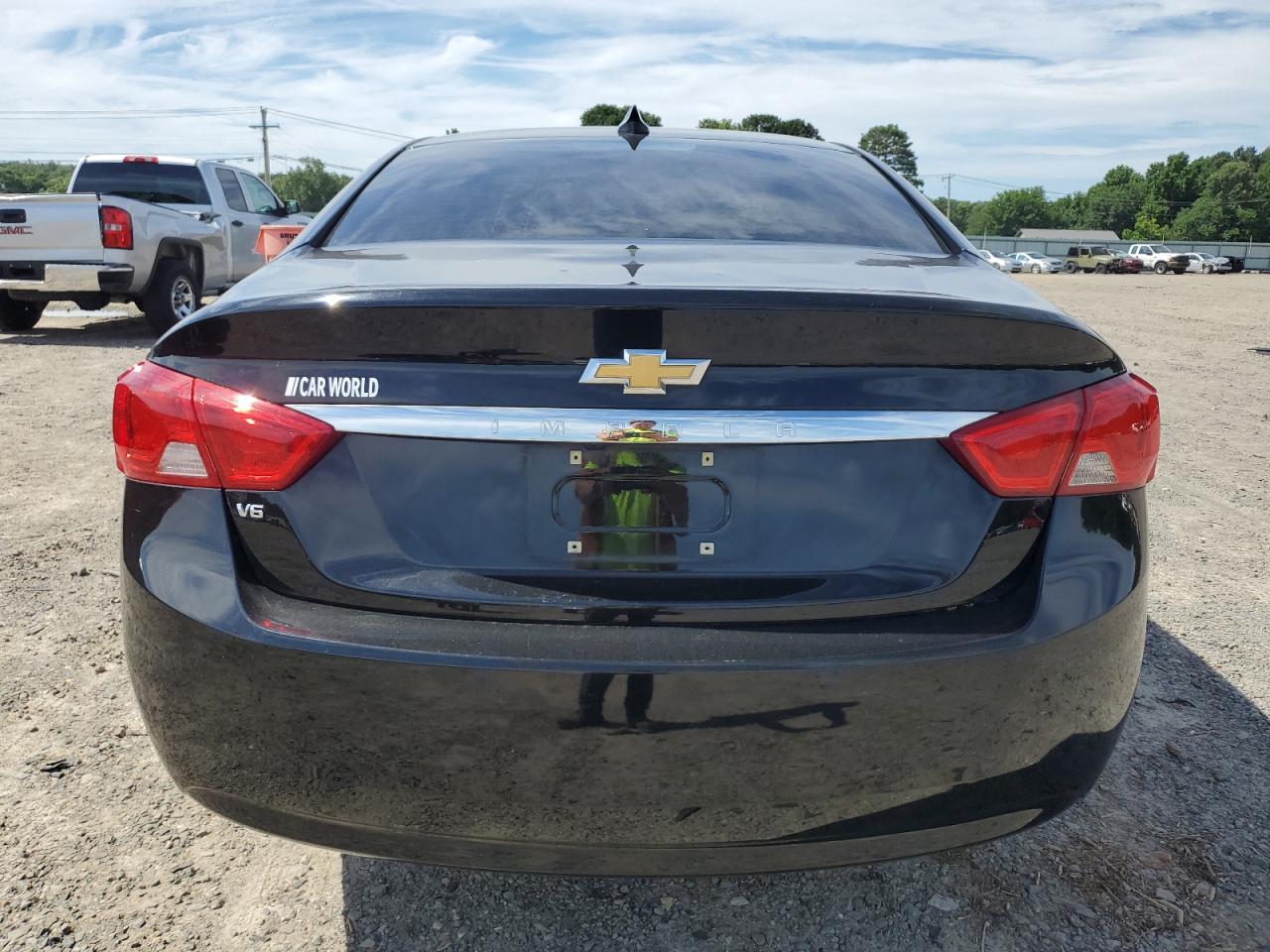 2019 Chevrolet Impala Ls vin: 1G11X5S33KU132131