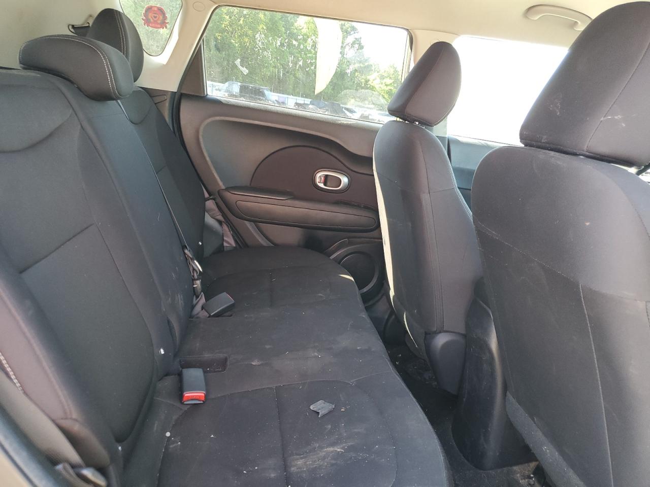 KNDJN2A28F7766124 2015 Kia Soul