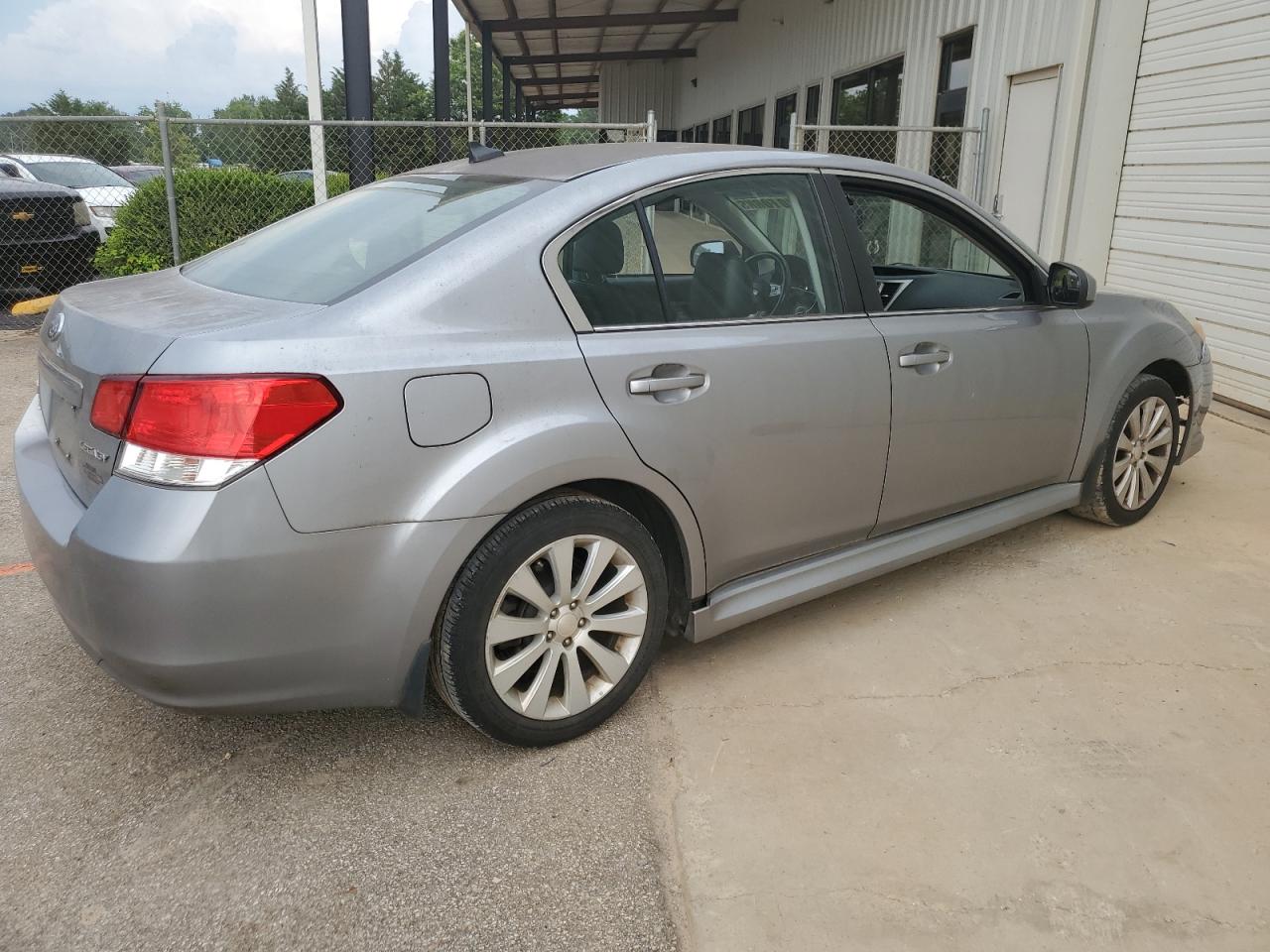 Lot #2835411033 2011 SUBARU LEGACY 2.5