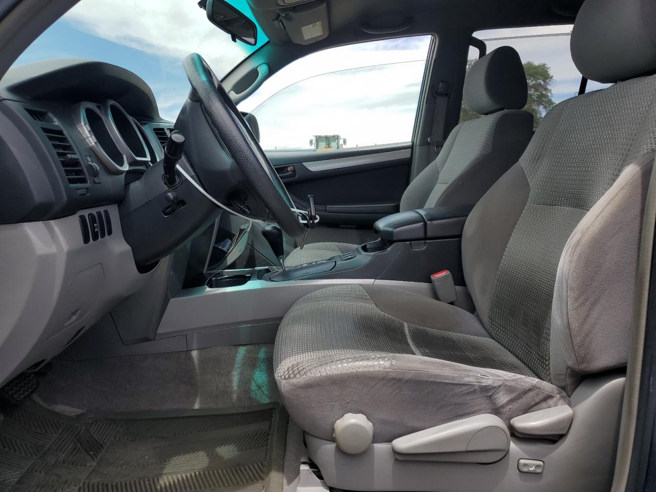 JTEBU14RX50066828 2005 Toyota 4Runner Sr5