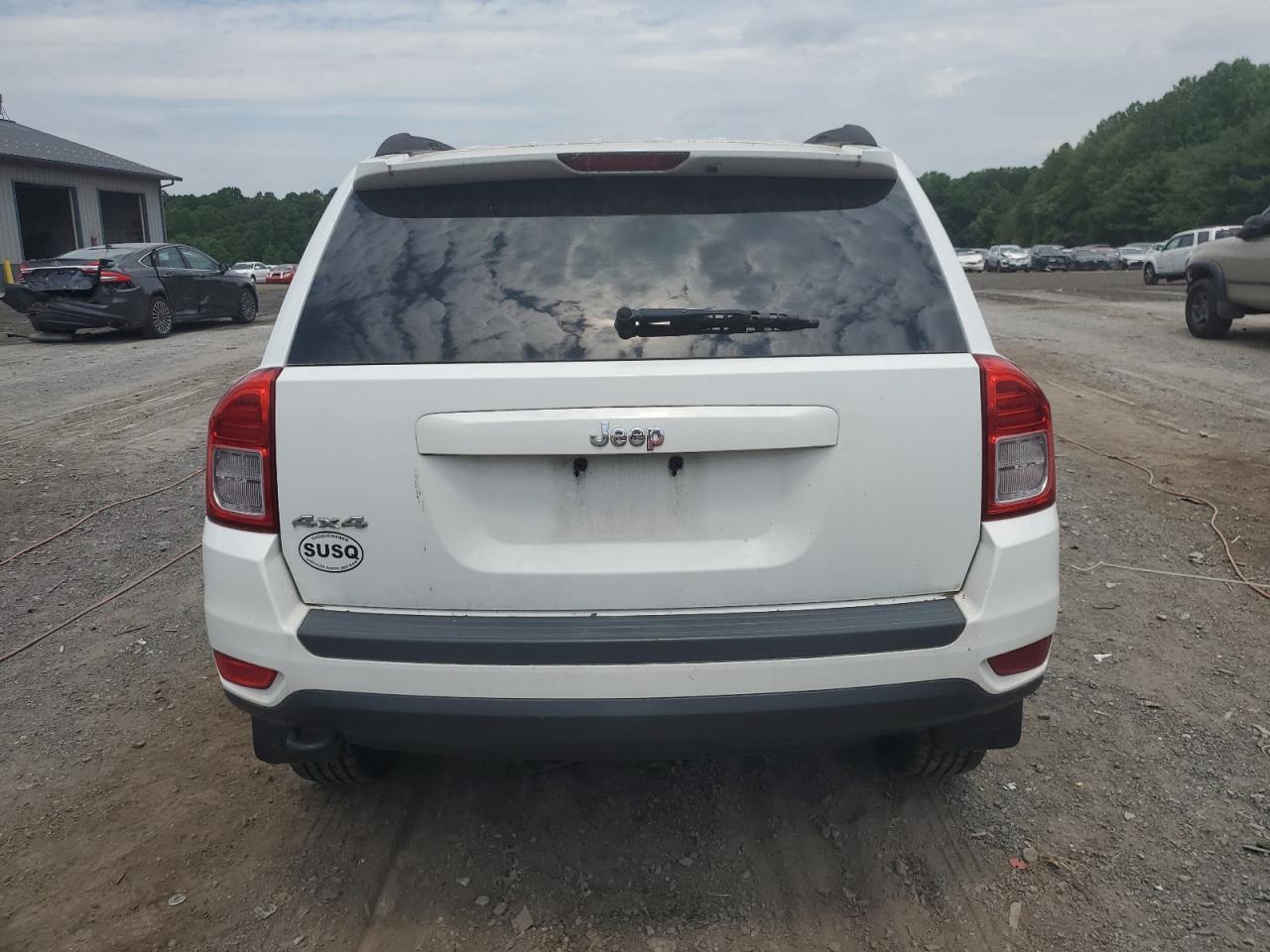 1J4NF1FB6BD154415 2011 Jeep Compass Sport