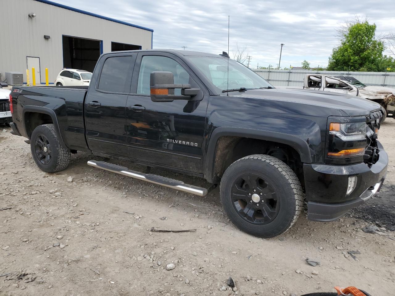 1GCVKREC5GZ175650 2016 Chevrolet Silverado K1500 Lt