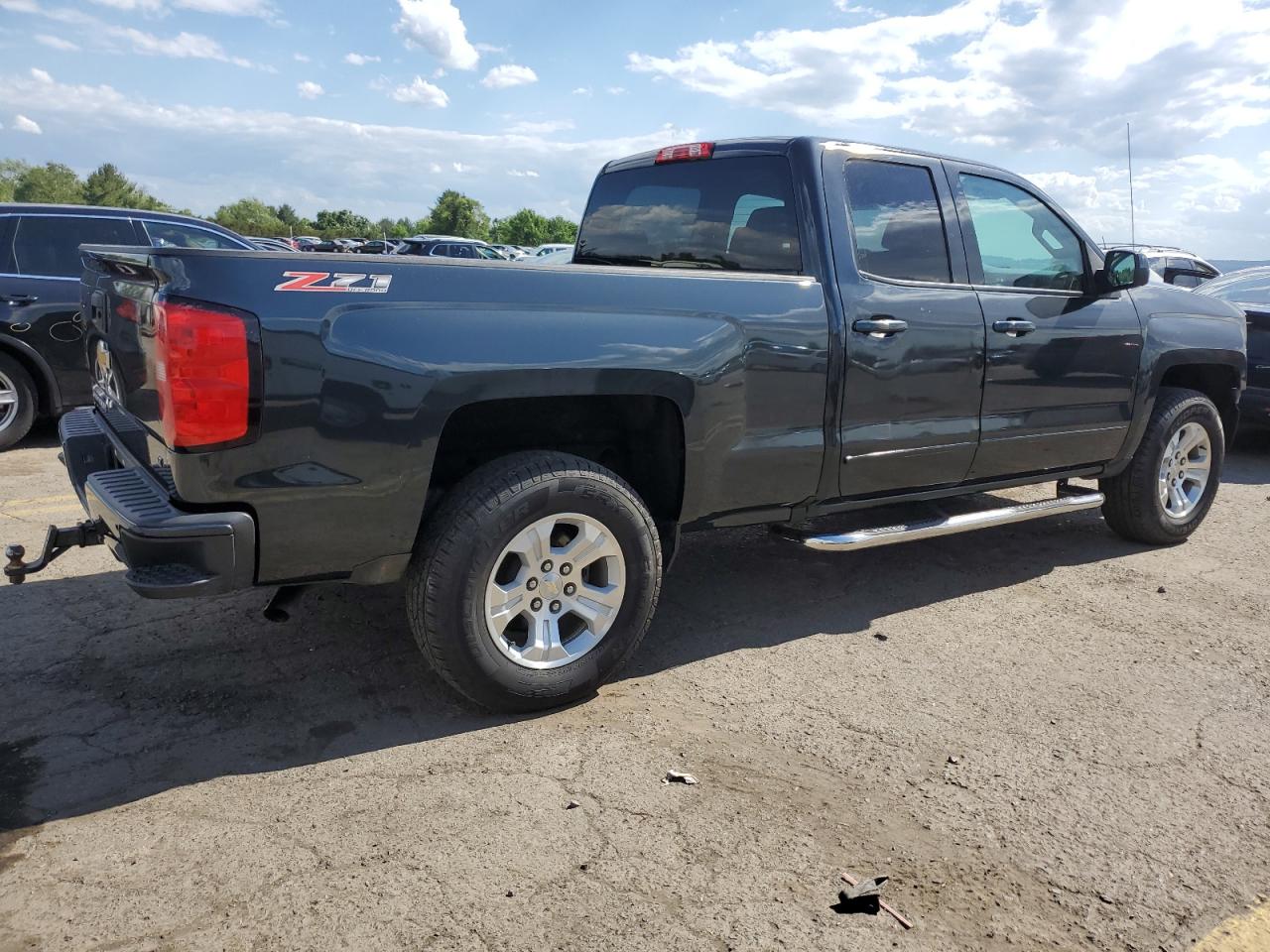 1GCVKREC9JZ239325 2018 Chevrolet Silverado K1500 Lt