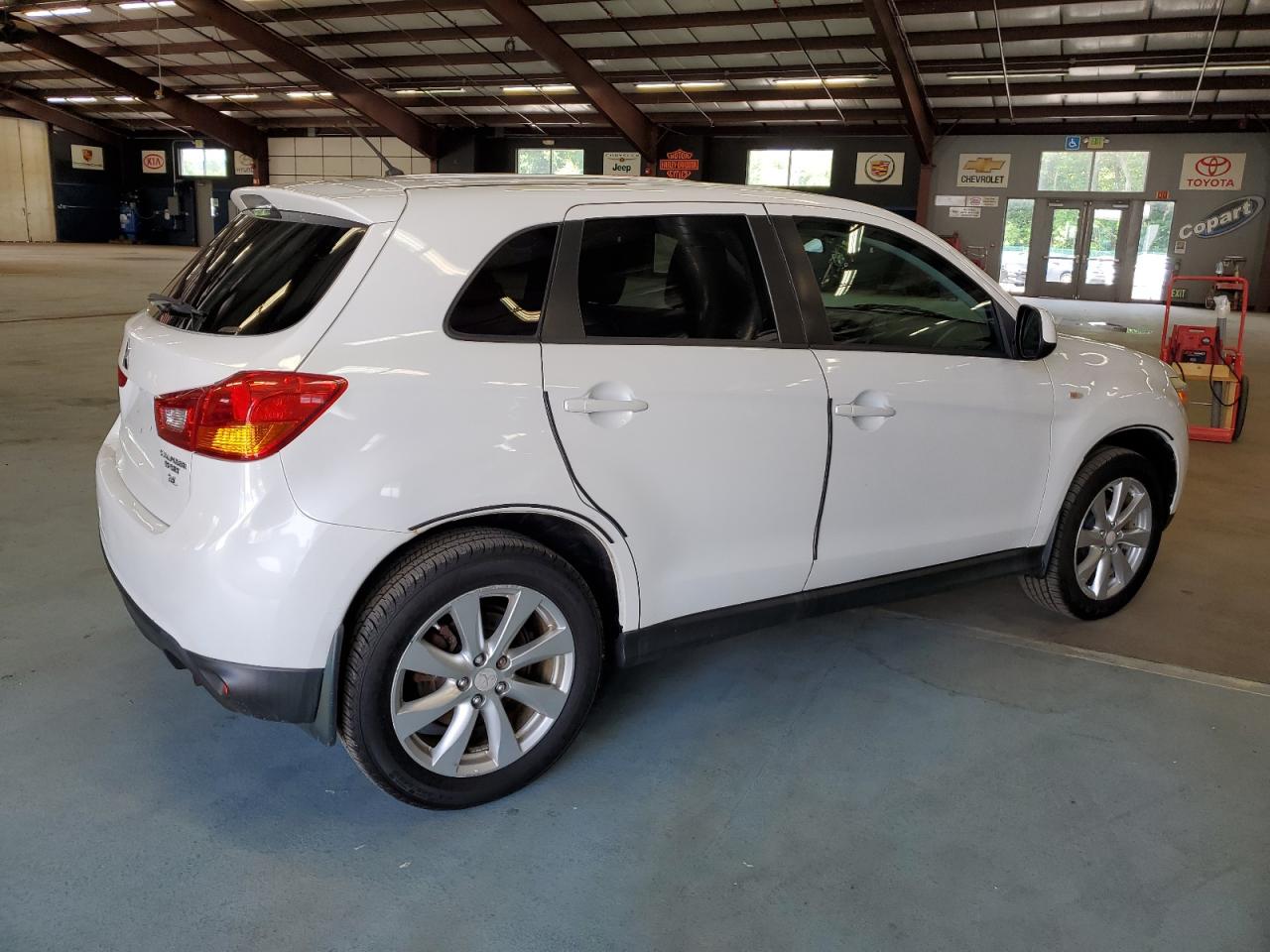 2015 Mitsubishi Outlander Sport Es vin: 4A4AR3AWXFE059186