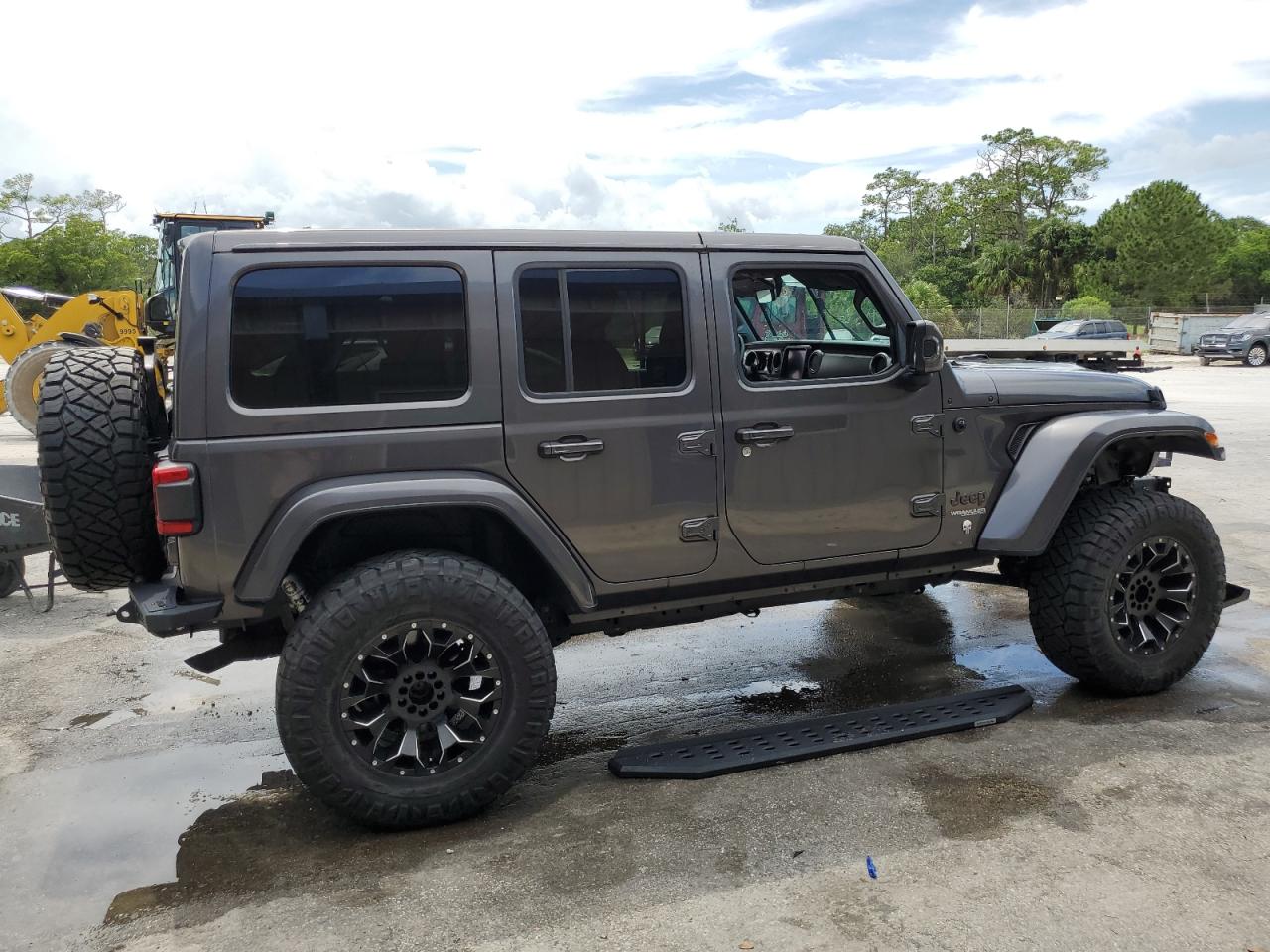 2021 Jeep Wrangler Unlimited Sahara vin: 1C4HJXEMXMW688242