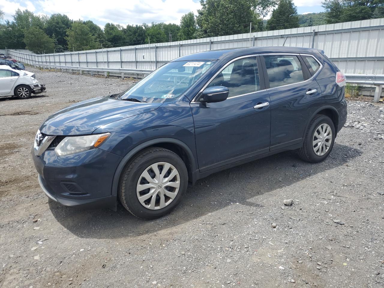 2015 Nissan Rogue S vin: KNMAT2MV7FP539602