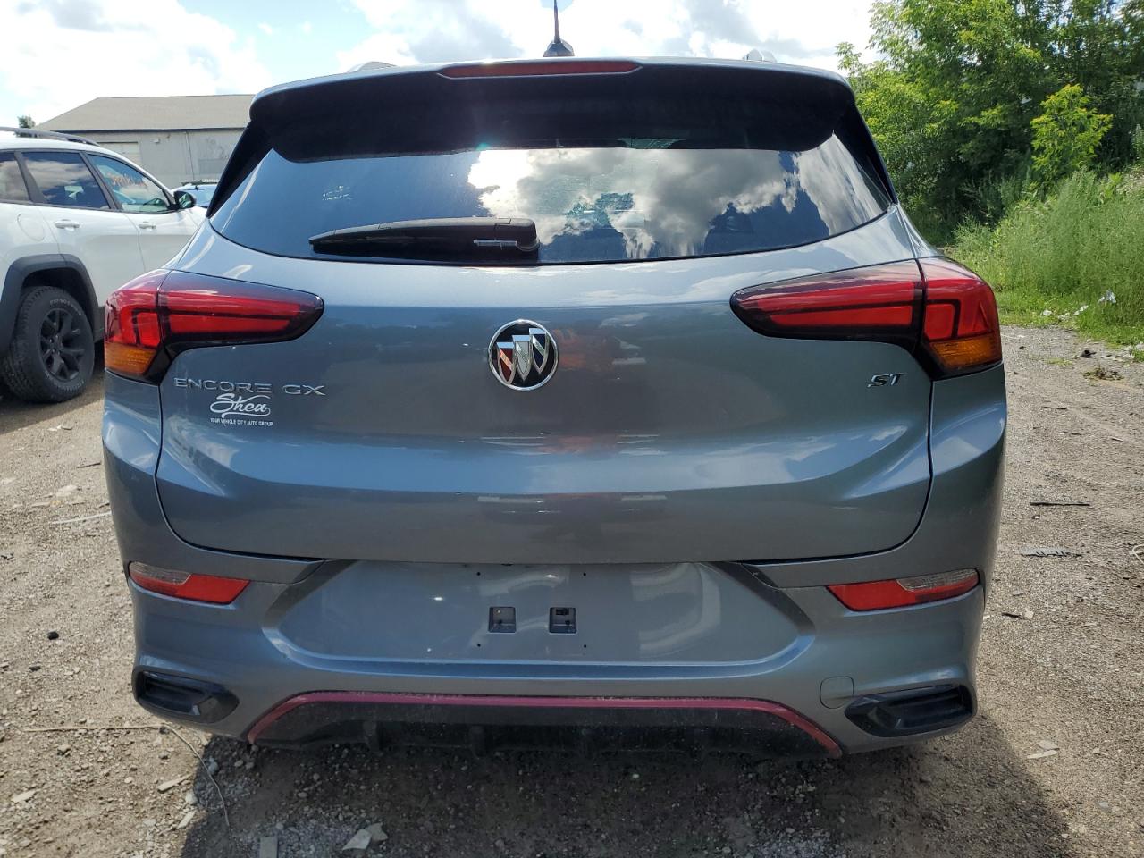 KL4MMBS28NB085322 2022 Buick Encore Gx Preferred