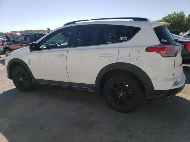 2T3RFREV0JW723990 2018 TOYOTA RAV 4 - Image 2