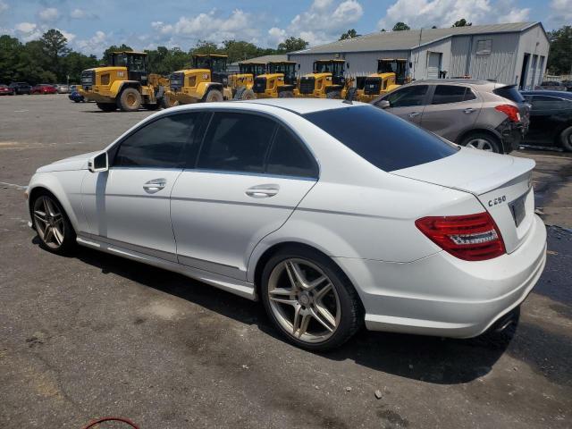 VIN WDDGF4HB9DR258728 2013 Mercedes-Benz C-Class, 250 no.2