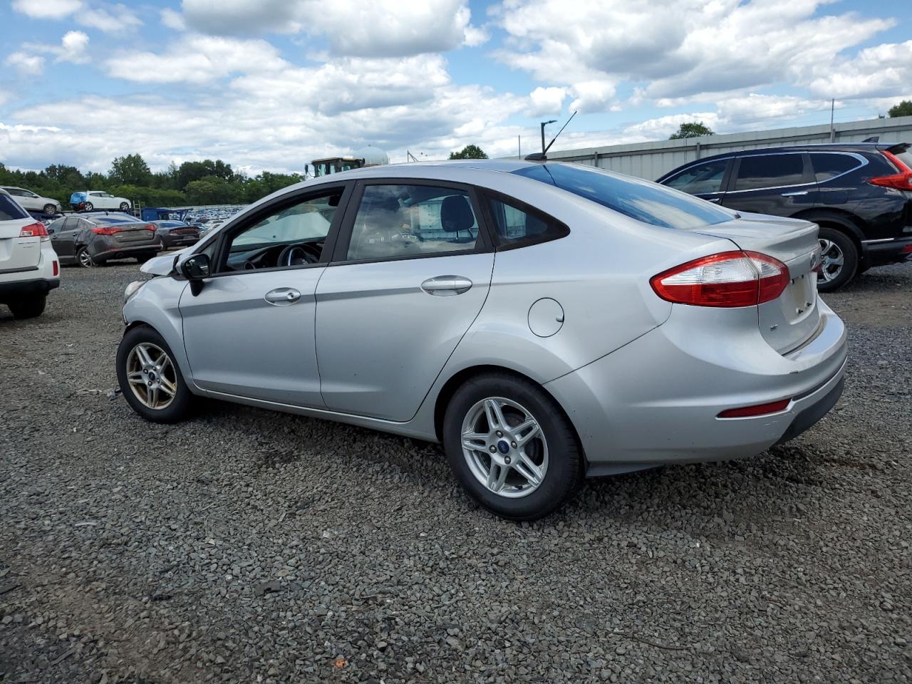 3FADP4BJXHM138685 2017 Ford Fiesta Se