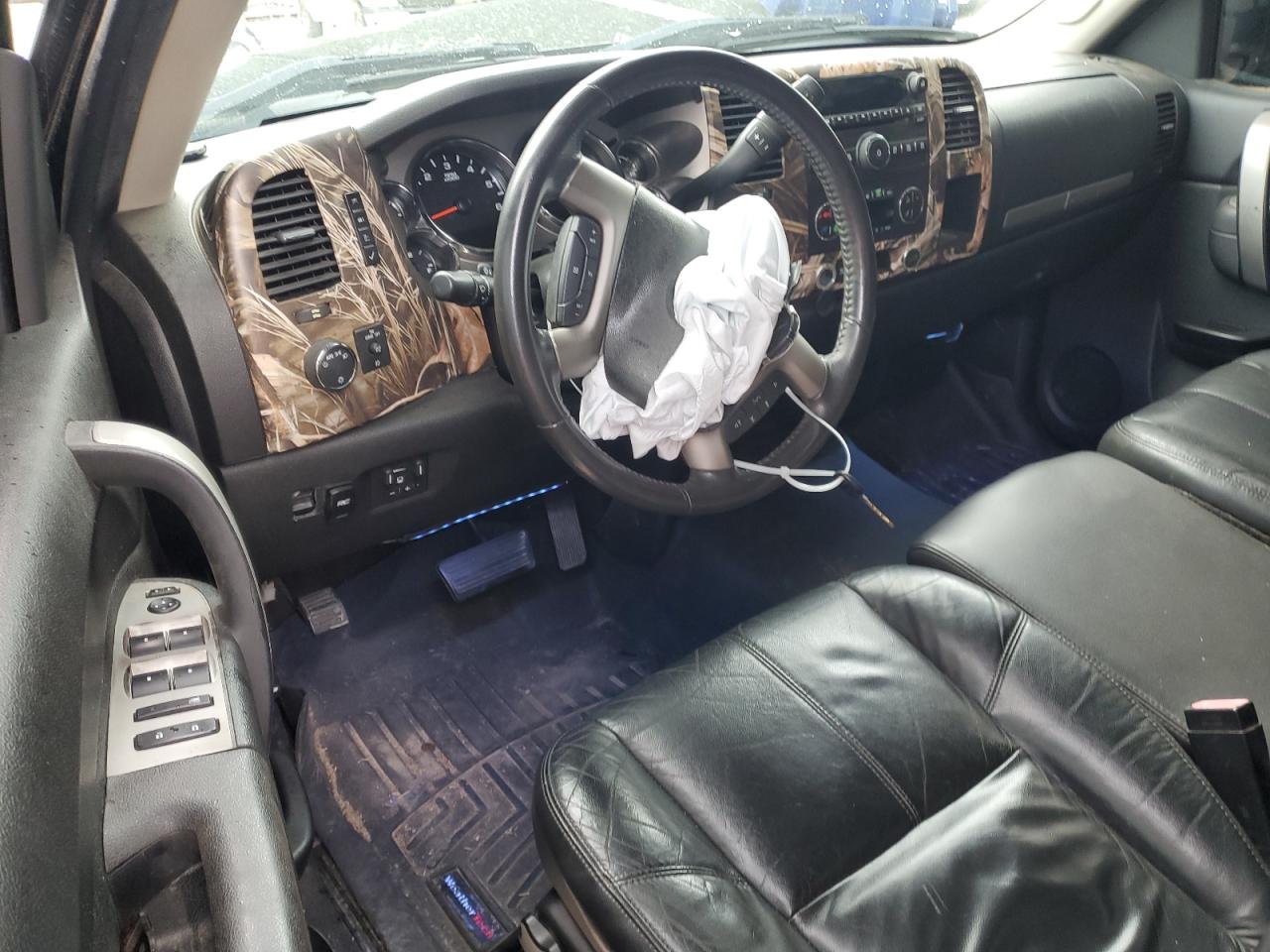 3GCPKSE31BG249199 2011 Chevrolet Silverado K1500 Lt