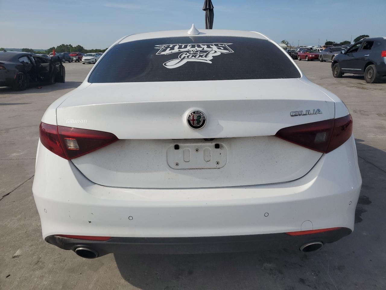 ZARFAEBN6H7536215 2017 Alfa Romeo Giulia