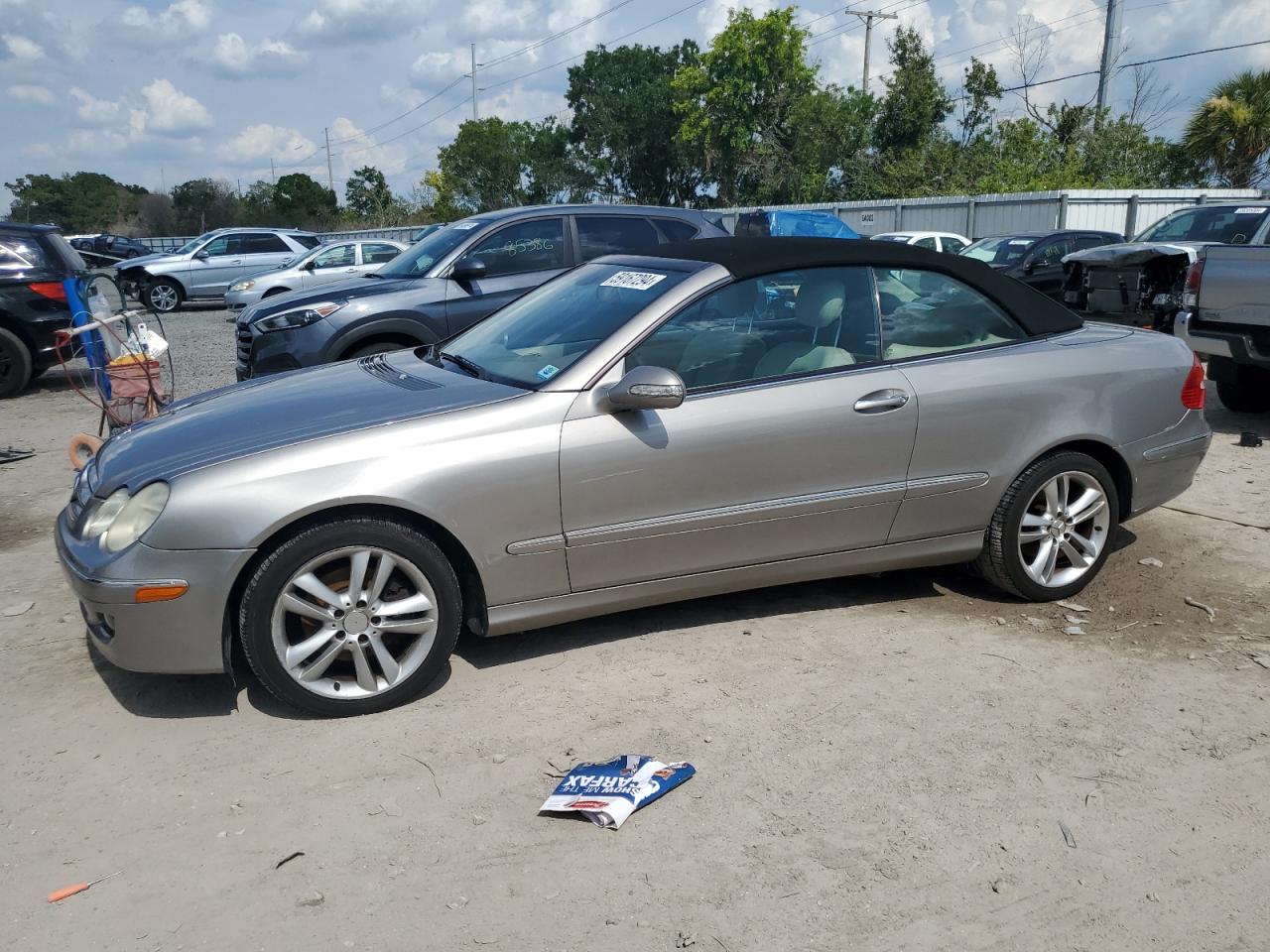 WDBTK56F77T087015 2007 Mercedes-Benz Clk 350