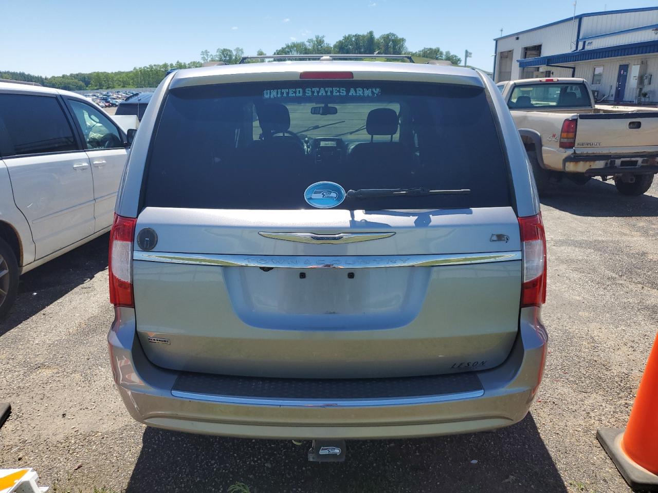 2C4RC1BG1ER271211 2014 Chrysler Town & Country Touring