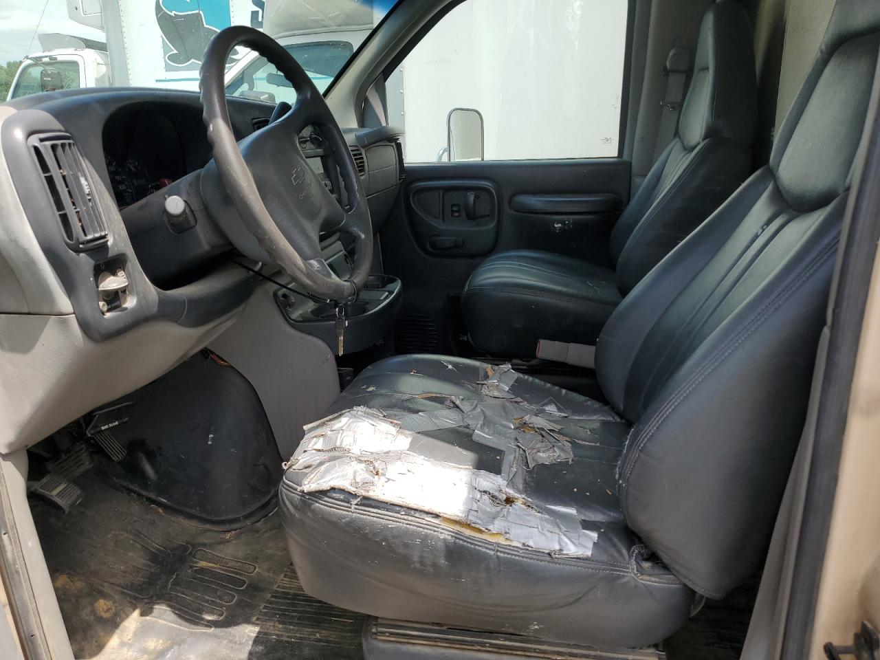 1GBHG31R7V1022130 1997 Chevrolet Express G3500