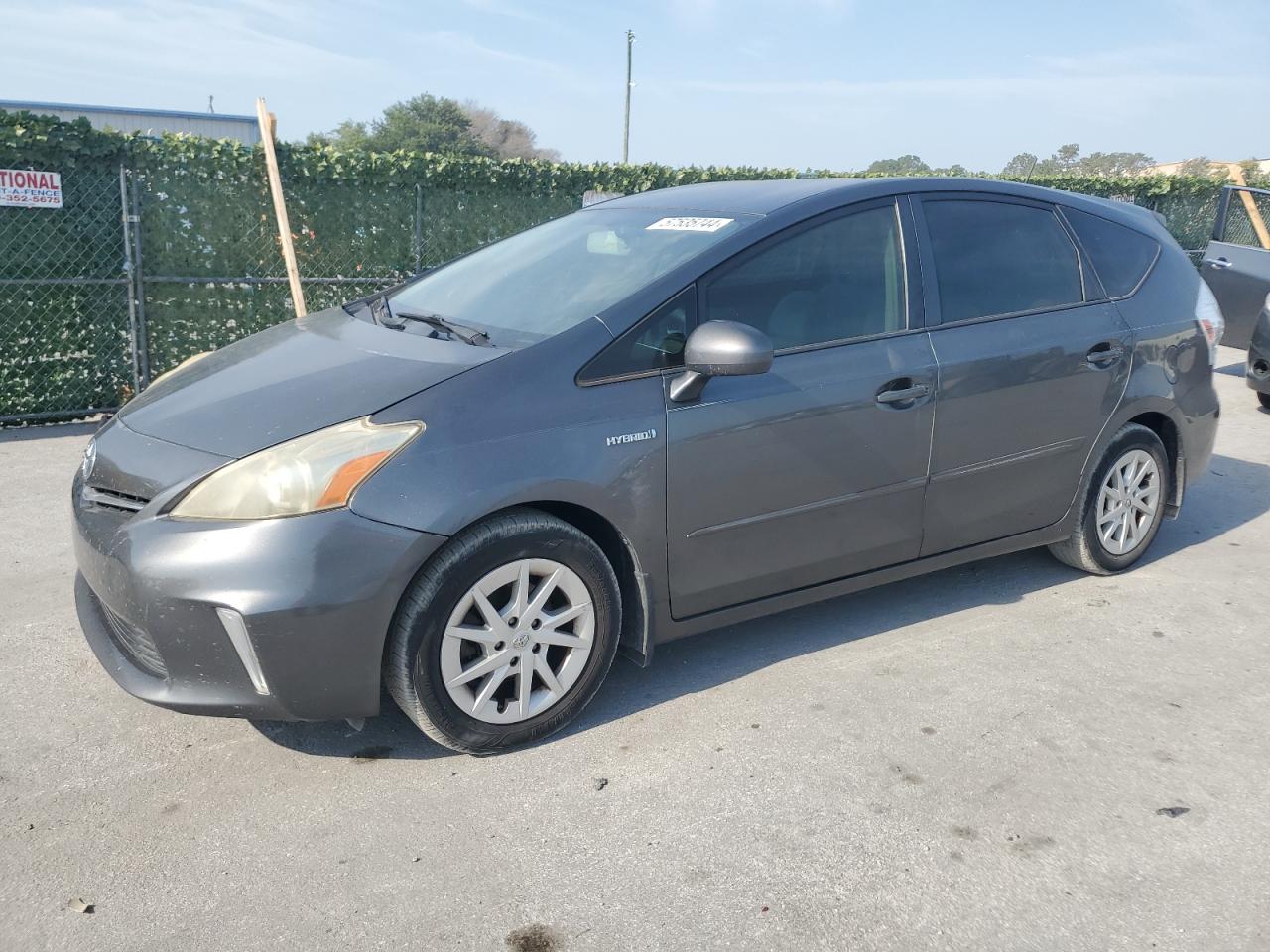 JTDZN3EU7C3122346 2012 Toyota Prius V